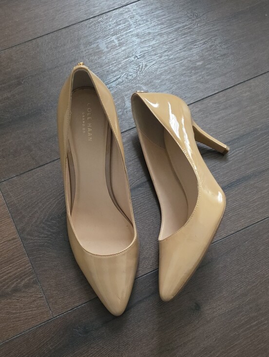 Cole Haan Shoes - Cole Haan Beige Patent Leather Pointed-Toe Pumps